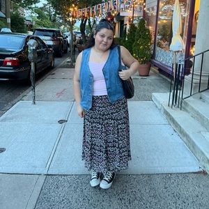 Meet your Posher, Hailey